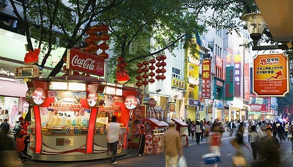 尼尔森称消费信心指数为2013年来最低 但消费机会仍不停增长