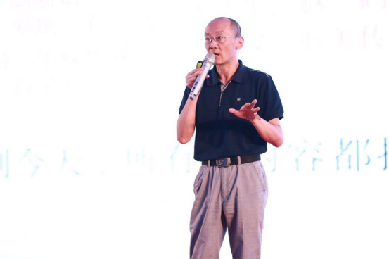 国家广告研究院研究员马旗戟