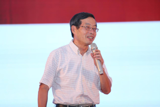 央视市场研究股份有限公司资深研究顾问姚林教授