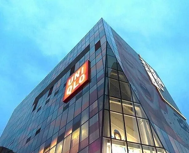 优衣库的冰火两重天：韩国最大门店关闭，持续加码中国市场