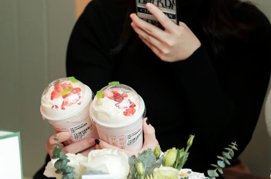 奈雪的茶、喜茶竞争奶茶第一股 谁更可能成为“中国星巴克”
