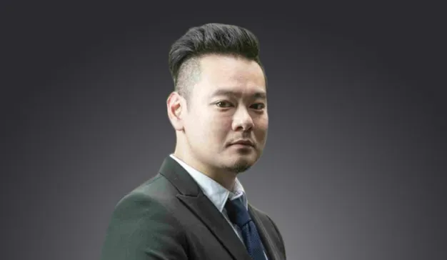 新“候”将至，创意合伙人莫浩贤加入@comm