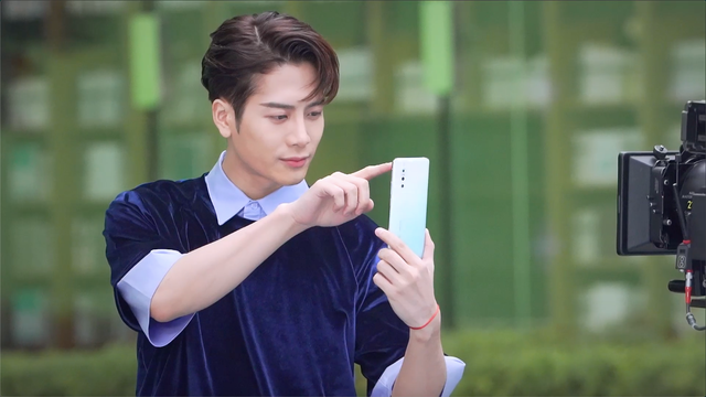 vivo：叮~vivo X27「夏日印象」新版本可更新