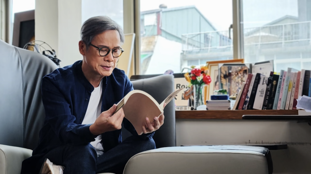 罗大佑重新演绎《爱的箴言》 小米怀旧办摄影大赛