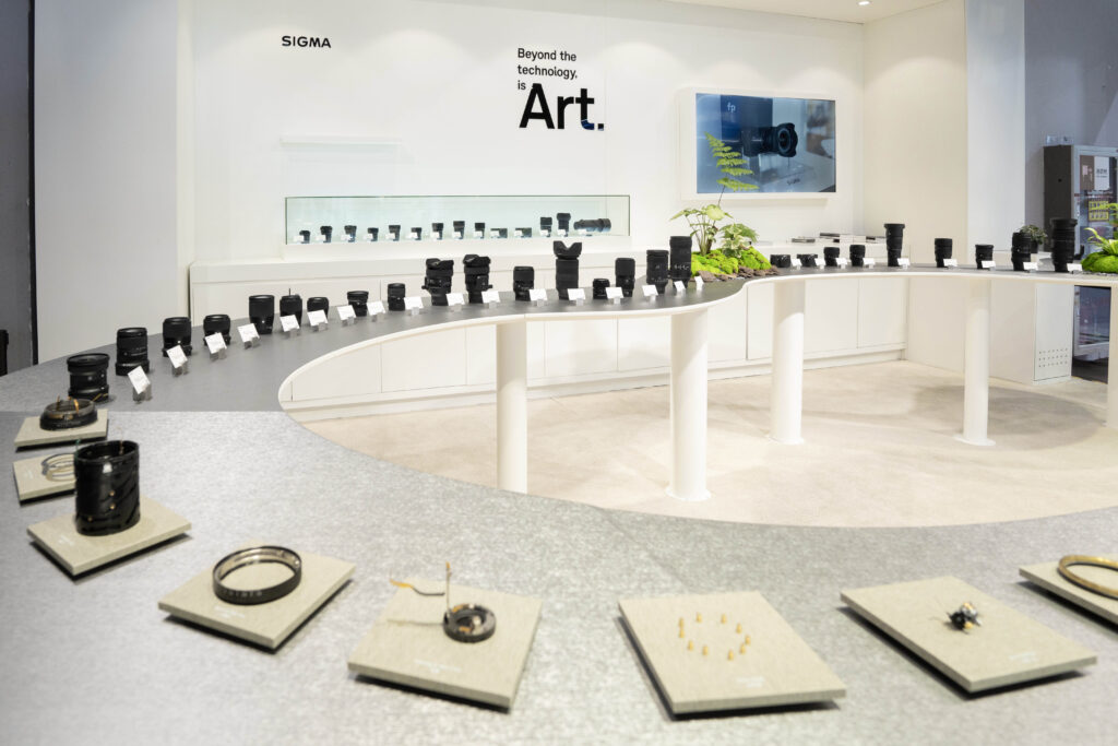 SIGMA适马参展第七届进博会，革新技术与工艺美学齐放