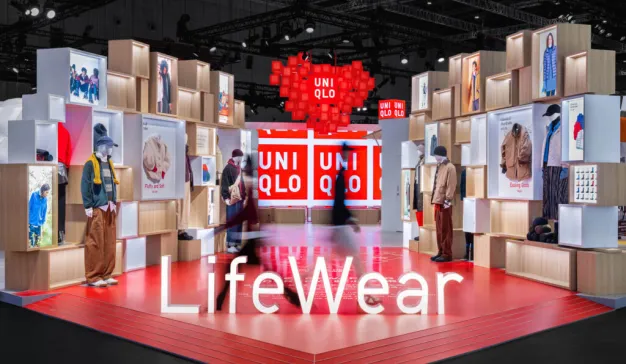 优衣库六赴进博，开启全新「暖心之旅」 展现LifeWear服适人生的艺术与科学