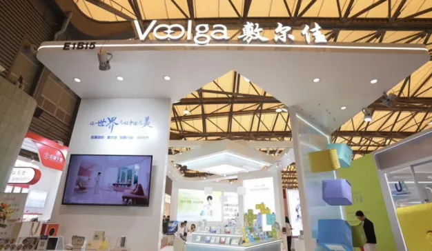 敷尔佳亮相上海美博会，三大新品矩阵引领精准修护新趋势