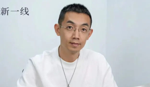 海外营收占七成、卖进55国：他为什么敢把3C做成“机甲IP”？｜独家对话重力星球创始人黄勇
